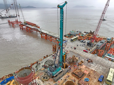 雙星閃耀 山河智能樁工產(chǎn)品榮獲制造業(yè)單項冠軍，助力建設(shè)工程施工新飛躍